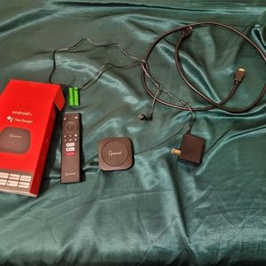 Dynalink Android tv device